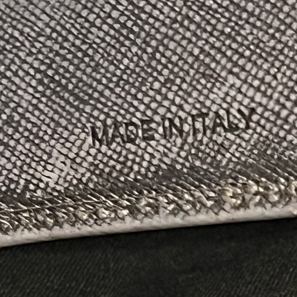 #4743. Prada Men's Safianno Leather Bifold Gunmetal Wallet - Picture 6 of 12